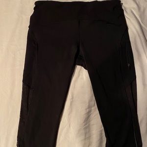 Lululemon Top Speed Crop